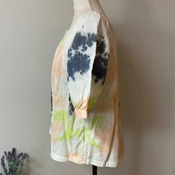 Elizabeth & James Tie Dye Cotton Blouse Size Medium | Button Front Full Sleeve - Picture 9 of 12
